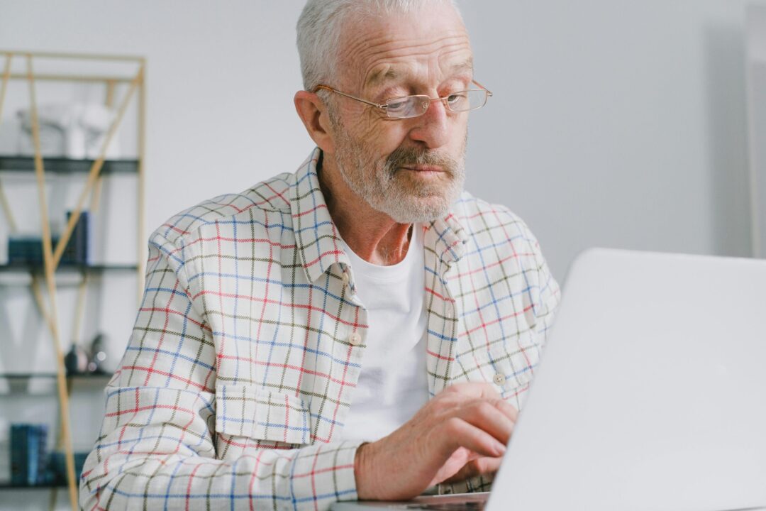 Cours d'informatique à Domicile - Maitrisez Windows depuis chez vous avec un professeur particuliers à domicile