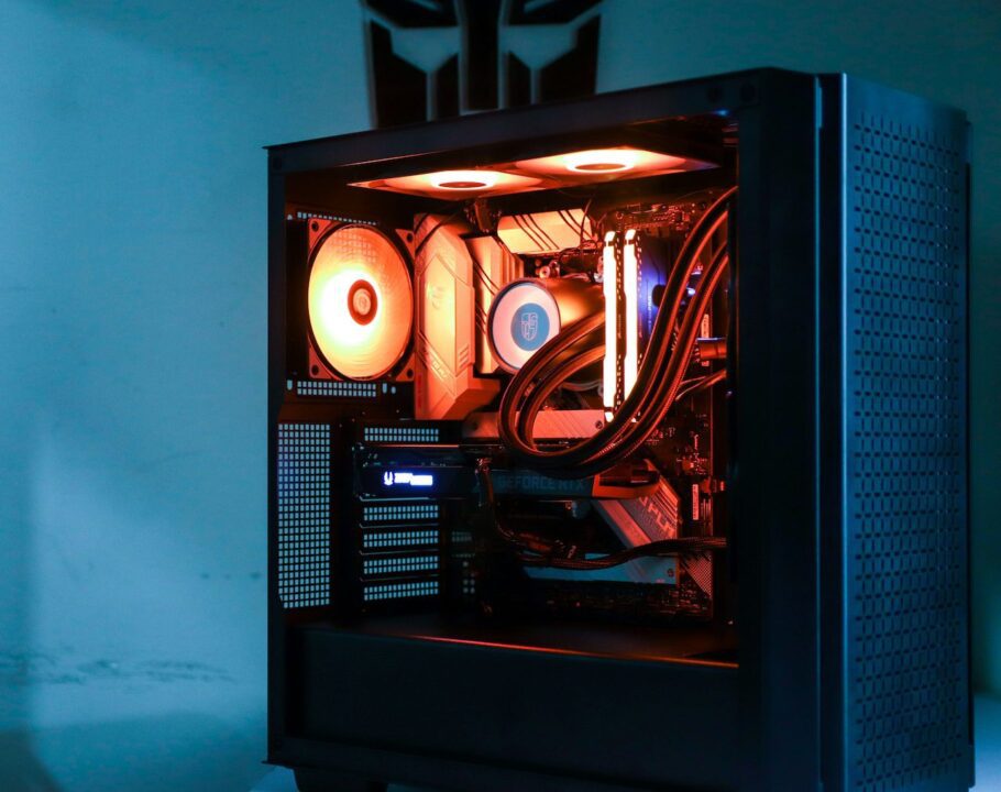 Assemblage PC fixe sur mesure - No Panic Informatique Morbihan