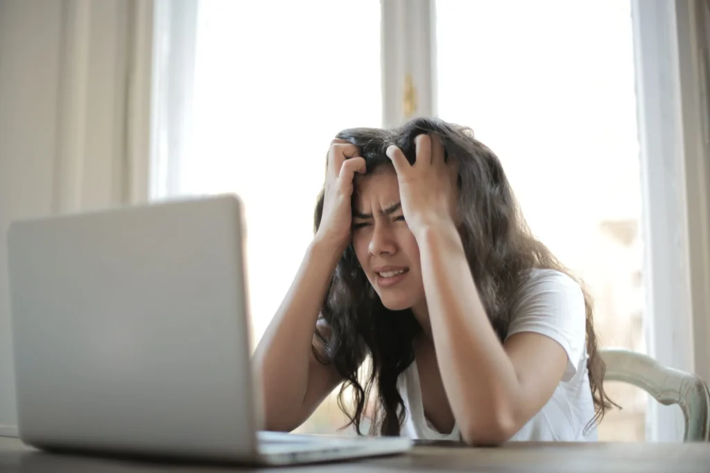 Vous avez des problèmes d’ordinateur lent ? Votre PC est trop lent et se bloque
