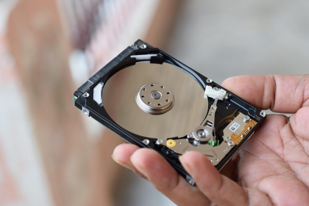 RÉCUPÉRATION DE DONNÉES PERDUES ET DISQUES ILLISIBLES À VANNES